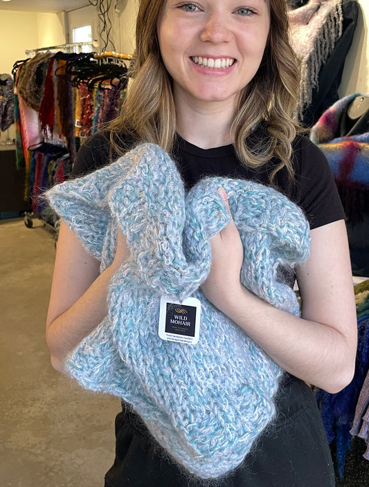 Loop Shawl with Pin