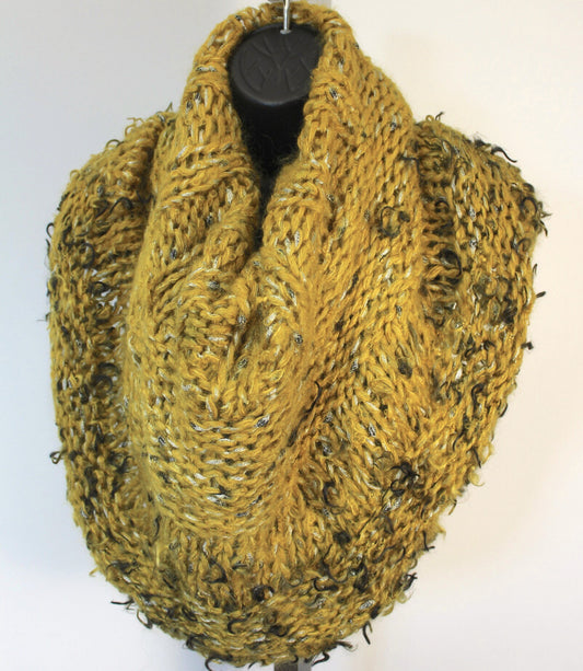 Cowl - October Gold